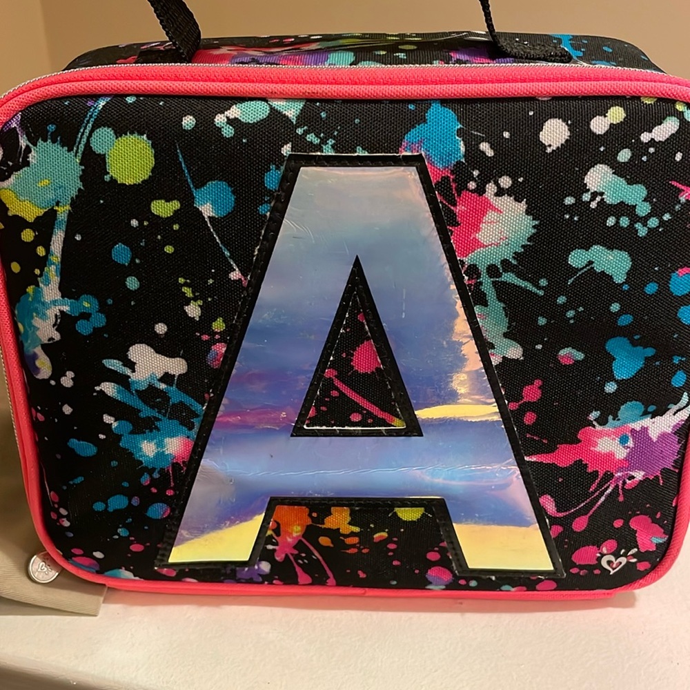 JUSTICE INITIAL “A” LUNCH BAG